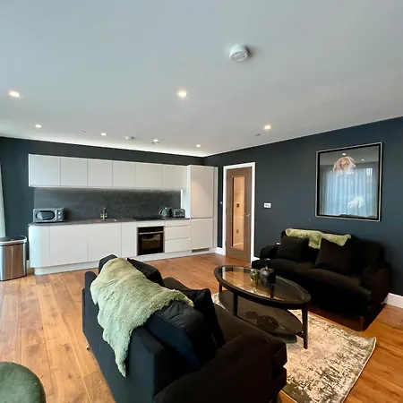 The Midnight Garden Escape At Ryedale House Apartment York Exterior photo