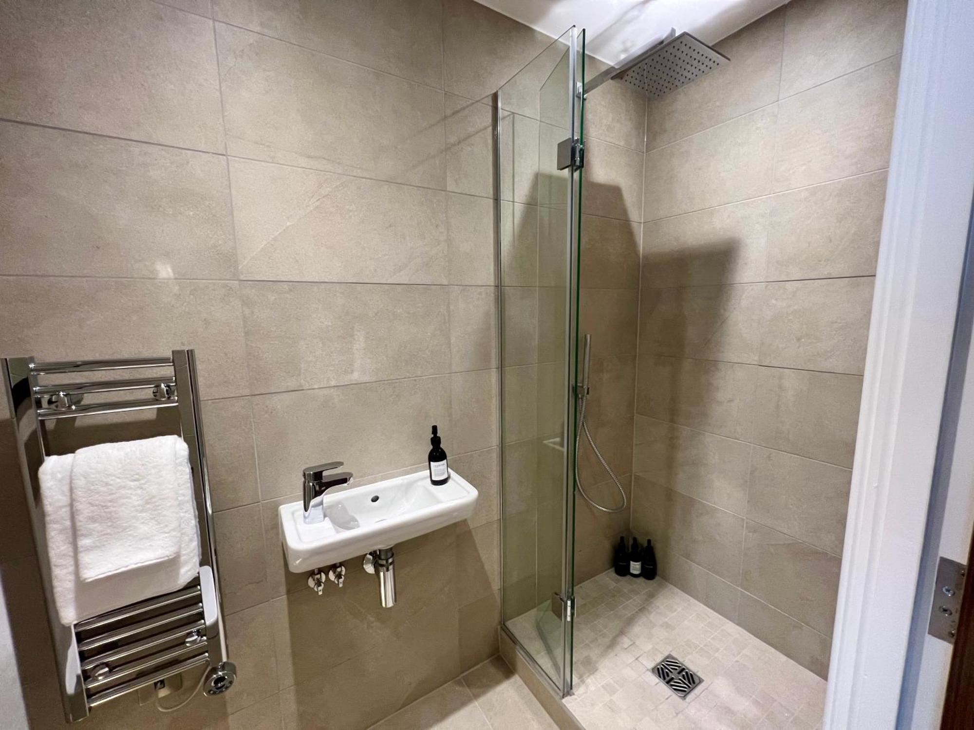 The Midnight Garden Escape At Ryedale House Apartamento
